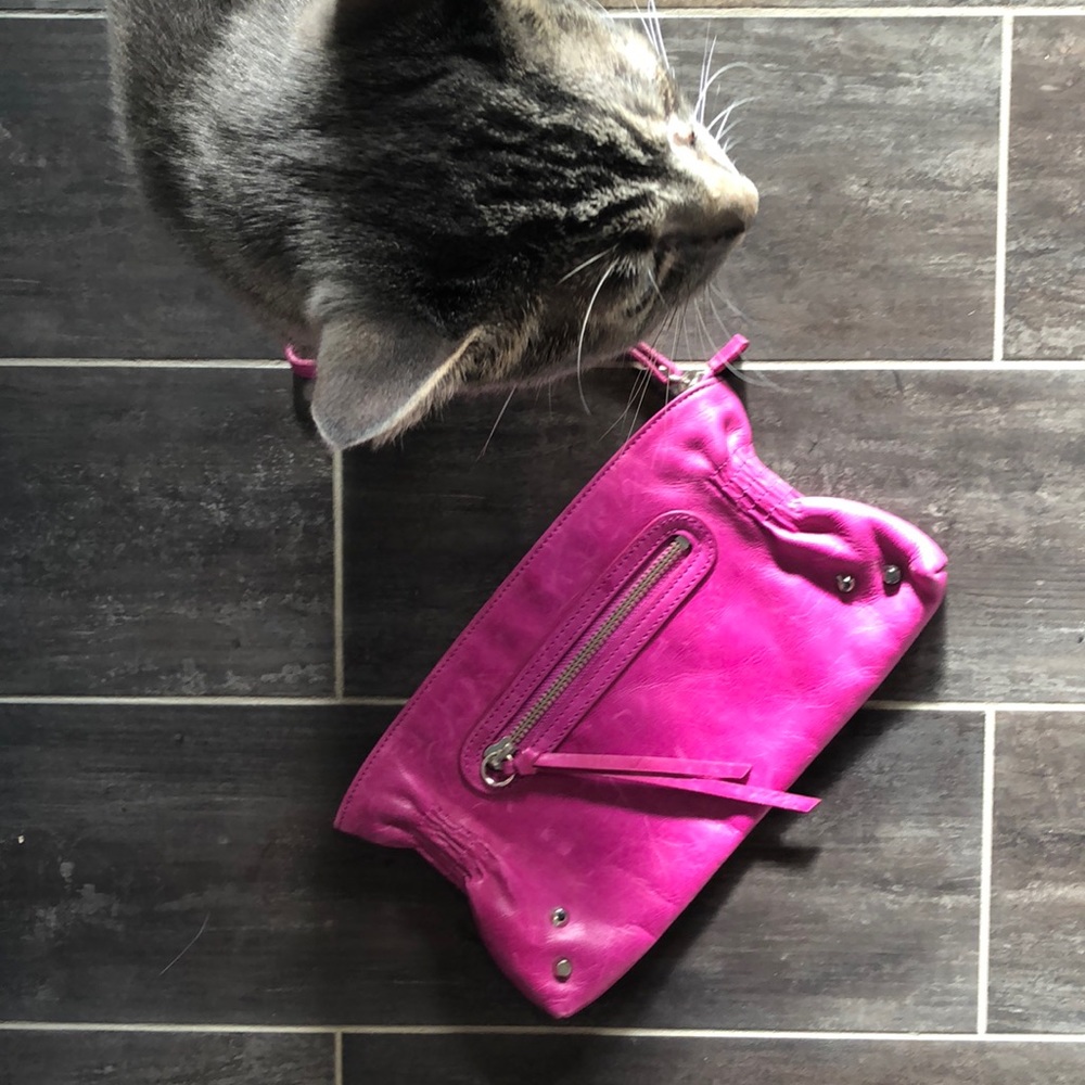 BANANA REPUBLIC hot pink clutch